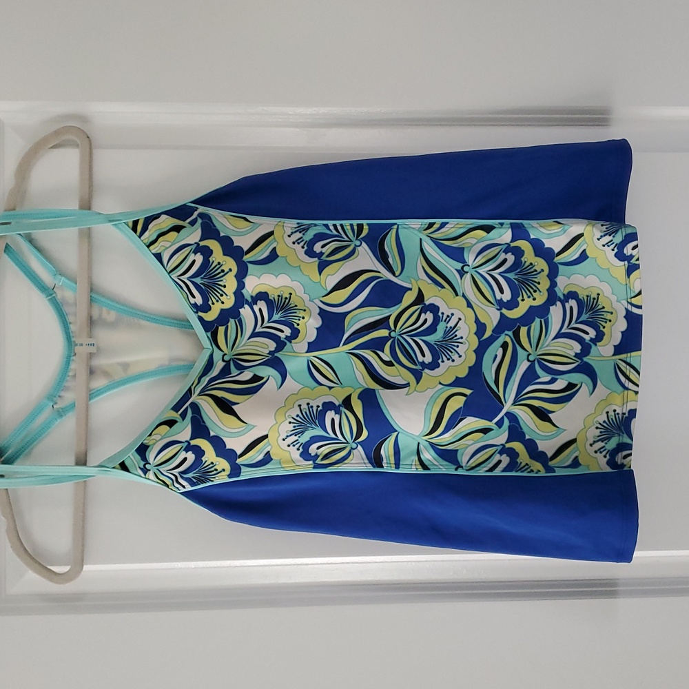 Lands' End Tankini Swim Suit Top - Picture 12 of 13